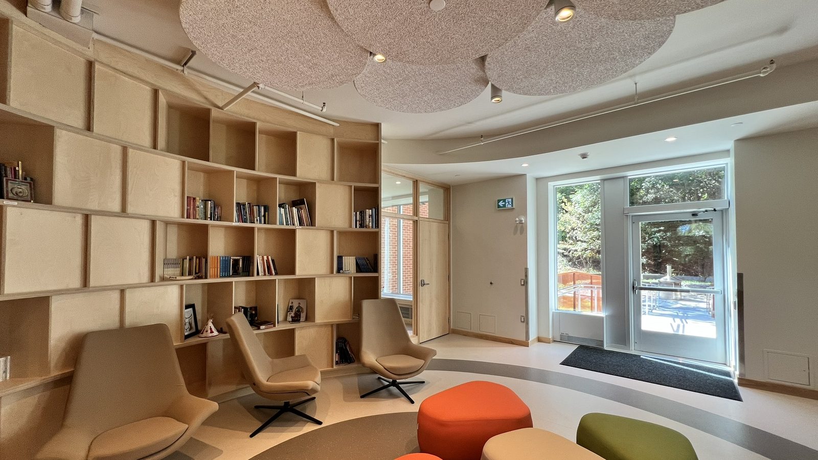 Espace de lecture du pavillon Kwigw8mna